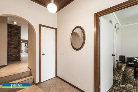 Property photo of 5 Weir Place Bateman WA 6150