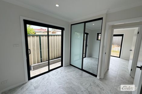 Property photo of 6 Keneally Crescent Edensor Park NSW 2176