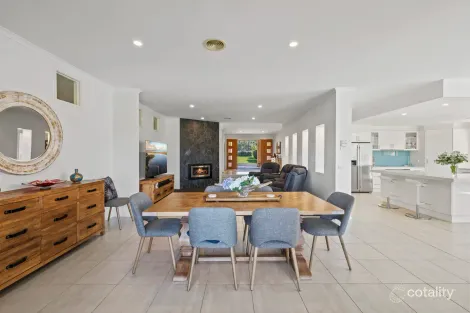 10 Waterside Lane, Millingandi, NSW 2549