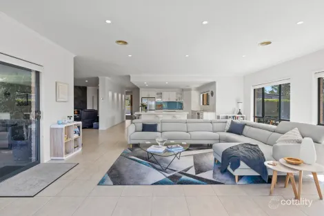 Property photo of 10 Waterside Lane Millingandi NSW 2549