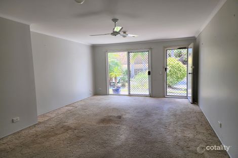 Property photo of 2/45 Village Way Oxenford QLD 4210