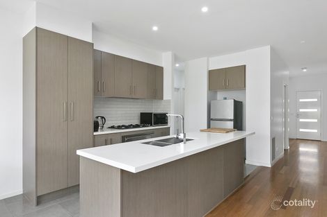 Property photo of 2/51 Green Island Avenue Mount Martha VIC 3934