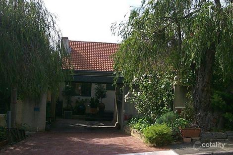 17 Lakeway St, Claremont, WA 6010