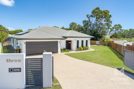 Property photo of 3 Pod Place Bowen QLD 4805