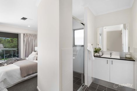 Property photo of 1/1 Sovereign Street Indooroopilly QLD 4068