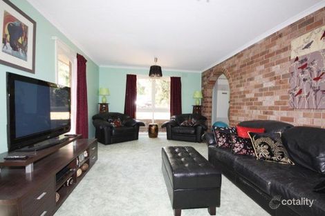 Property photo of 4 Andrew Court Emerald VIC 3782