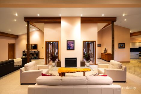 Property photo of 11 Wanawong Road Avalon Beach NSW 2107