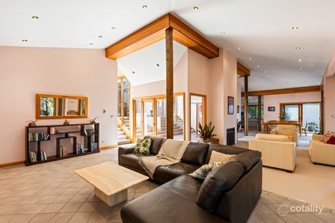 Property photo of 11 Wanawong Road Avalon Beach NSW 2107