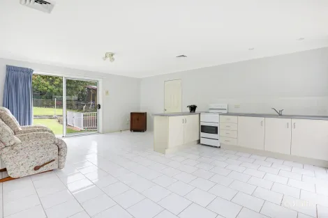 Property photo of 281 Cordeaux Road Mount Kembla NSW 2526