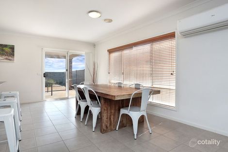 Property photo of 22 Warunda Parade Point Cook VIC 3030