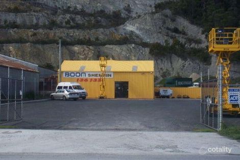 10-11 Bass Hwy, Round Hill, TAS 7320