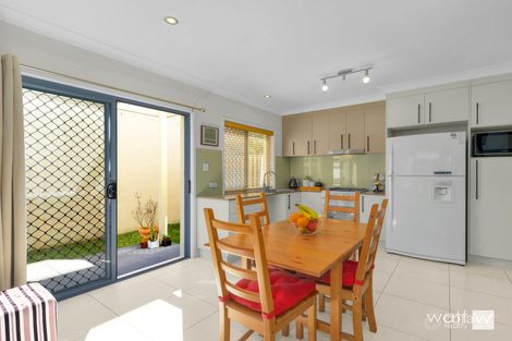 Property photo of 8 Undara Lane Fitzgibbon QLD 4018