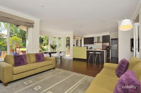 Property photo of 4 Downton Grove Kew VIC 3101