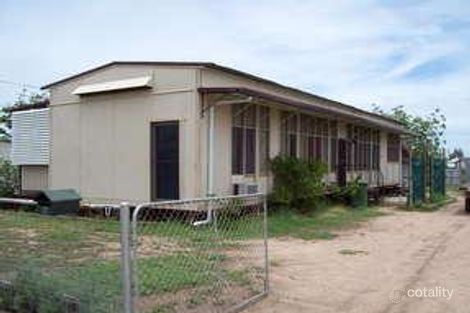 17 Hardwicke St, Hughenden, QLD 4821