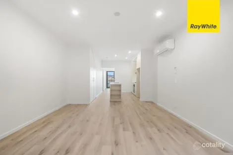 Property photo of 21/6 Inge King Crescent Whitlam ACT 2611