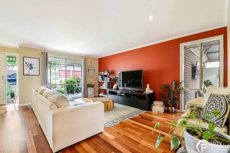 Property photo of 5 Lasiandra Circuit Narre Warren VIC 3805