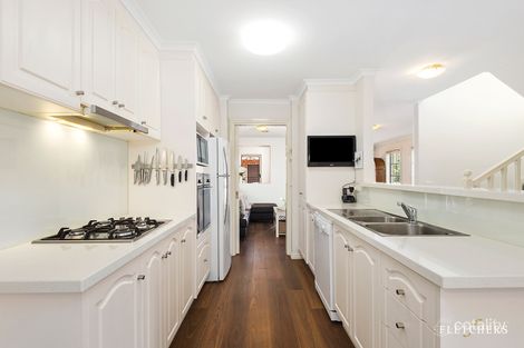 Property photo of 23 Botanic Walk Mont Albert North VIC 3129