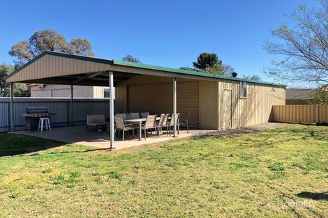 Property photo of 17 School Street Hanwood NSW 2680