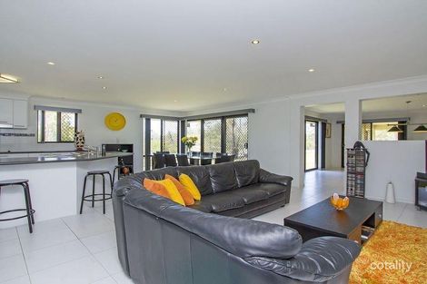 Property photo of 11 Cockatoo Court Gaven QLD 4211