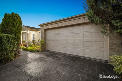 Property photo of 12 Sarah-Louise Place Berwick VIC 3806