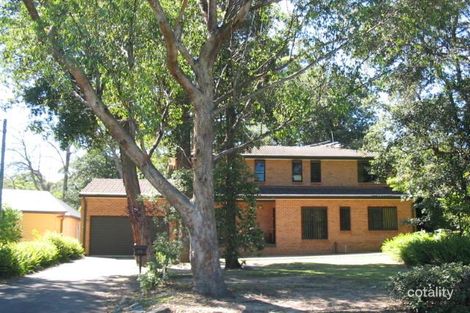 25 Warrimoo Ave, St Ives, NSW 2075