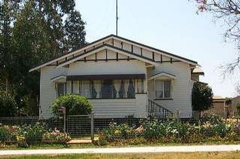 39 Dunmore St, East Toowoomba, QLD 4350