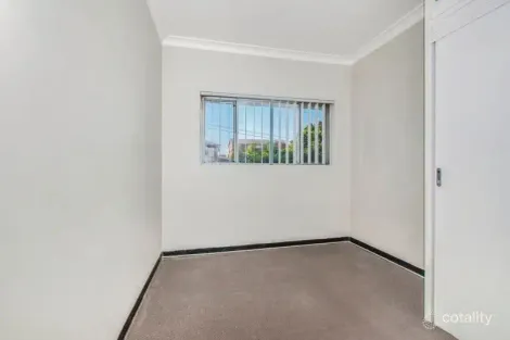 Property photo of 3/12 Adams Avenue Unanderra NSW 2526