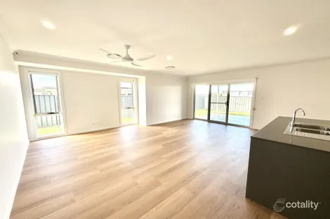 Property photo of 23 Driftwood Boulevard Old Bar NSW 2430