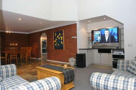 Property photo of 2 Durban Road Emerald VIC 3782