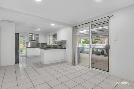 Property photo of 23 Baronga Street Middle Park QLD 4074