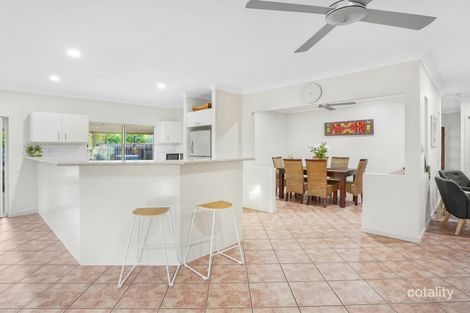 Property photo of 27 West Parkridge Drive Brinsmead QLD 4870