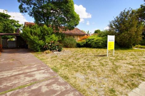 40 Templeton Cres, Girrawheen, WA 6064