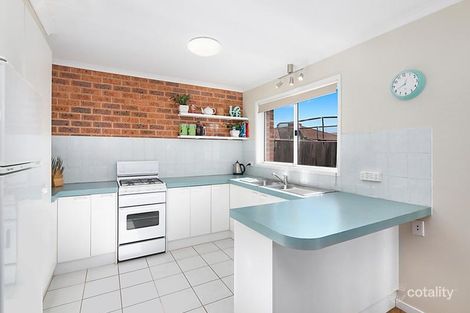 Property photo of 17 Magenta Square Amaroo ACT 2914