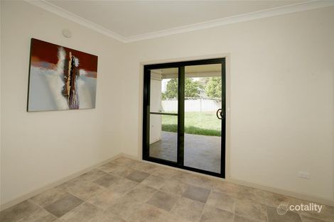 Property photo of 5 Macquarie Street Mount Austin NSW 2650