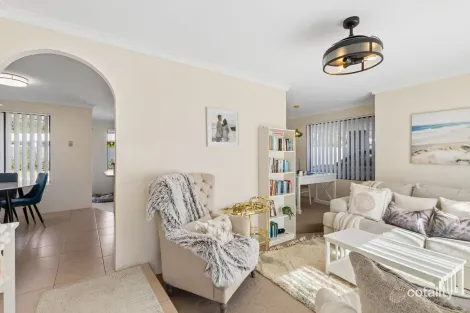 Property photo of 1A Coma Place Beldon WA 6027