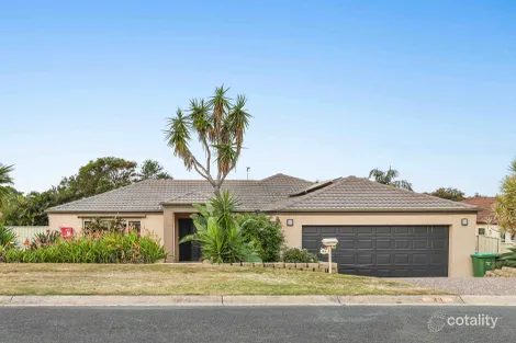 Property photo of 23 Tiger Drive Arundel QLD 4214