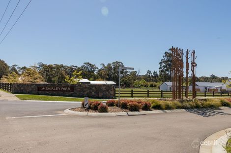 Property photo of 3 Shirley Park Lane Woodend VIC 3442