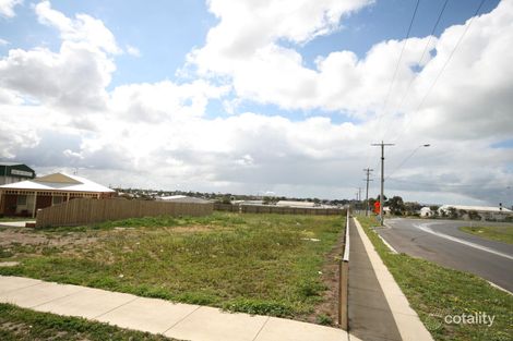 2 Nicholson Cres, Bell Park, VIC 3215