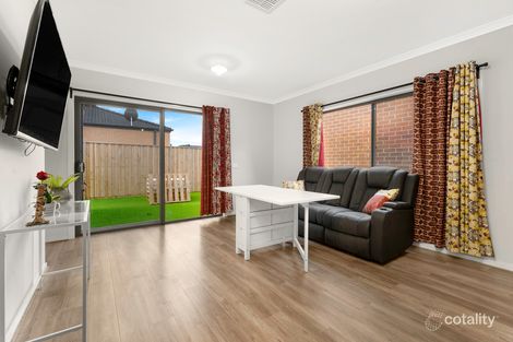 Property photo of 3 Yolen Street Officer VIC 3809
