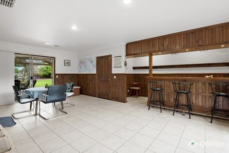 Property photo of 4 Bon Court Narre Warren North VIC 3804