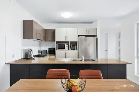 Property photo of 2/1 Feathertail Place Peregian Springs QLD 4573