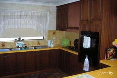 Property photo of 2 Tamar Court Mount Gambier SA 5290