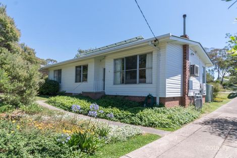 Property photo of 7 Merinda Place Armidale NSW 2350