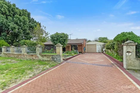 Property photo of 9 Bilby Road Girrawheen WA 6064