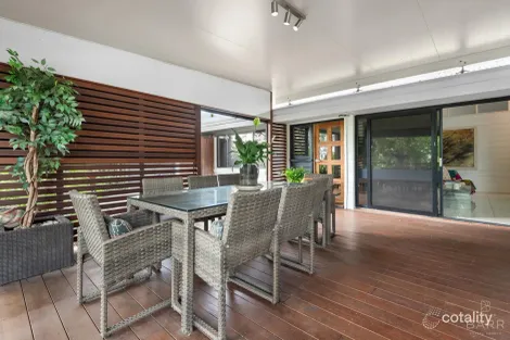 Property photo of 127 Kenmore Road Kenmore QLD 4069