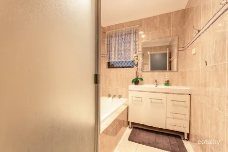 Property photo of 9 Bilby Road Girrawheen WA 6064