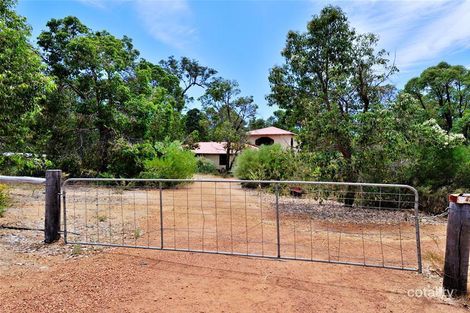 8 Ballymore Pl, Gidgegannup, WA 6083