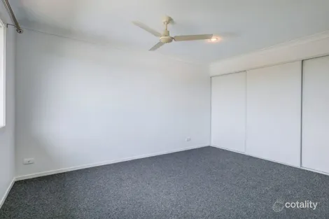 Property photo of 3 Norfolk Drive Pacific Pines QLD 4211