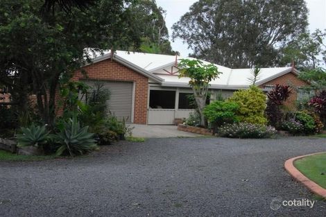 Property photo of 105 Garden Drive Urangan QLD 4655