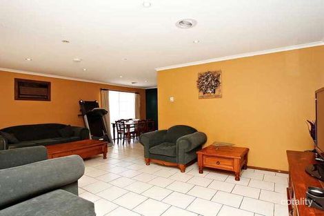 Property photo of 11 Grimwade Place Melton West VIC 3337